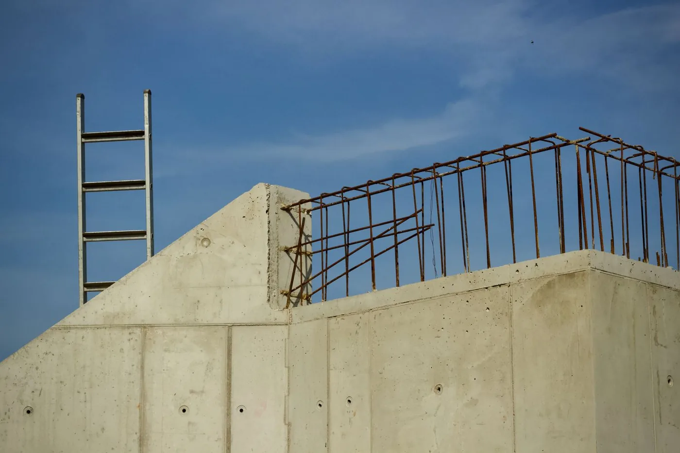 Estrutura de concreto de uma residência de alto padrão em execução